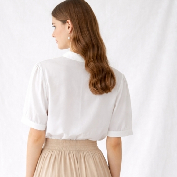 Erica | 90's Vintage White Cotton Collar Frill Feminine Blouse - Picture 4 of 10